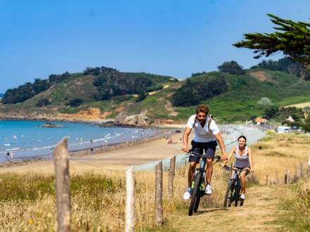 ᐃ SAINT PABU PLAGE **** : Camping Côtes d\'Armor
