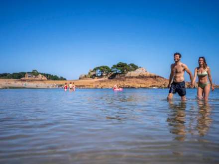 ᐃ SAINT PABU PLAGE **** : Campsite France Brittany