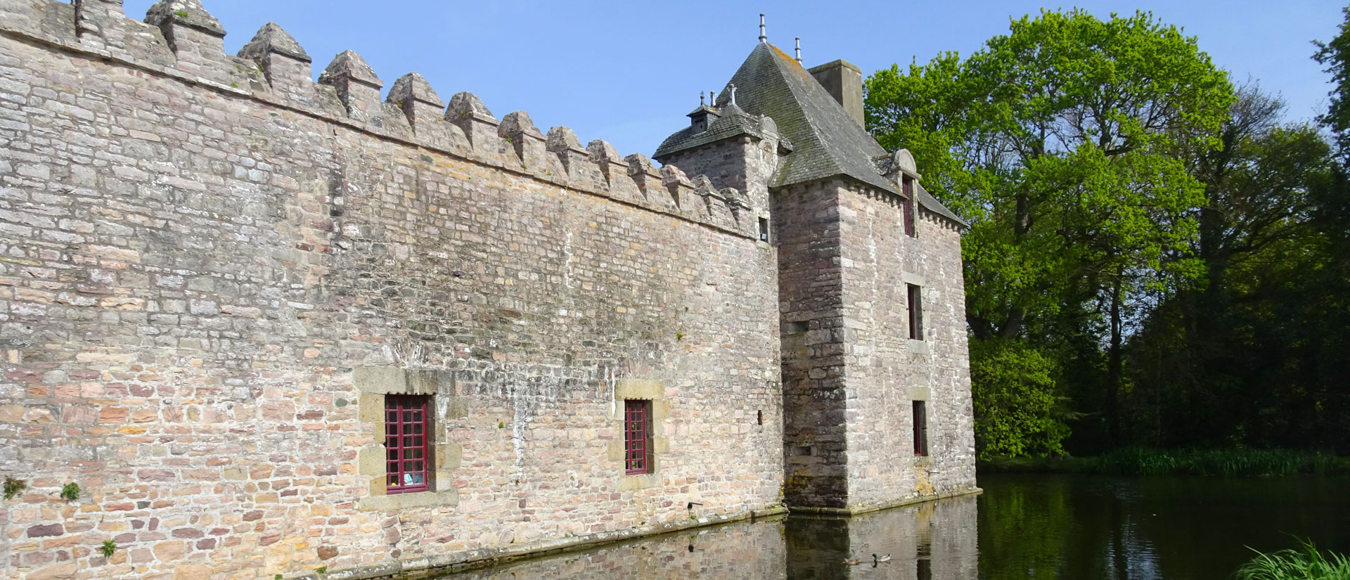 The Château de Bienassis in Erquy