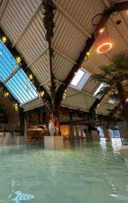 camping in der bretagne mit hallenbad